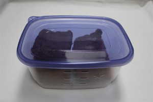 Cookies in container (Medium)