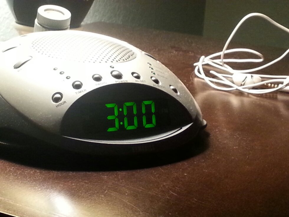 Alarm clock.jpg image