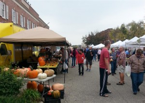Farmer's Market 1 (Medium)